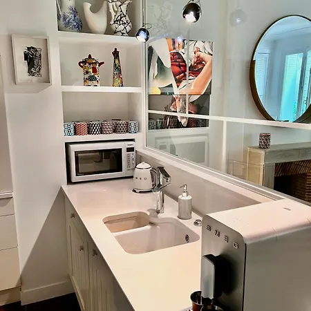 Luxurious, Quiet Near Trocadero Daire *