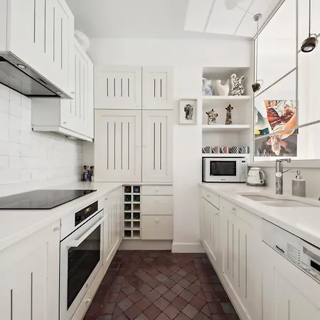 Daire Luxurious, Quiet Near Trocadero