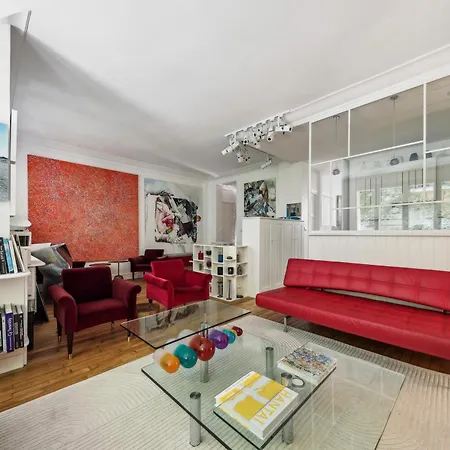 Luxurious, Quiet Near Trocadero Daire Paris