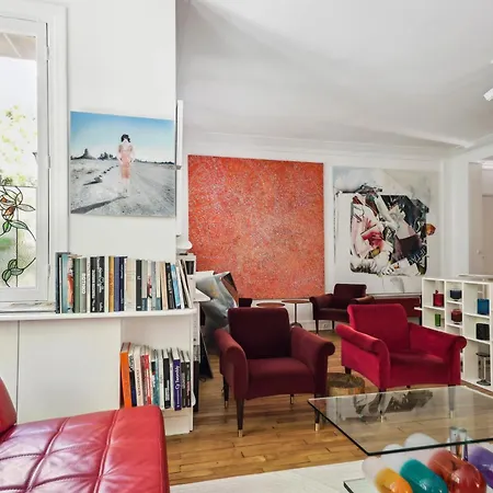 Luxurious, Quiet Near Trocadero Daire